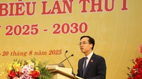 Xây dựng Mặt trận số - Tạo cầu nối vững chắc giữa nhân dân với Đảng, Nhà nước, MTTQ Việt Nam