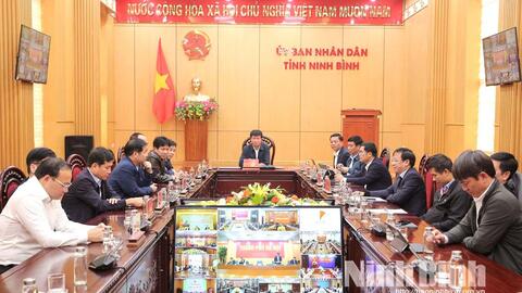 Hội nghị trực tuyến toàn quốc thúc đẩy giải ngân vốn đầu tư công năm 2025: Ninh Bình dẫn đầu cả nước về giải ngân vốn đầu tư công