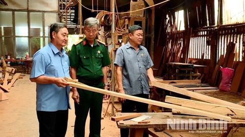 Những người lính tiên phong trên "mặt trận" kinh tế