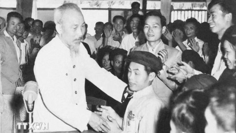 Đạo đức Hồ Chí Minh - biểu tượng văn hóa sáng ngời