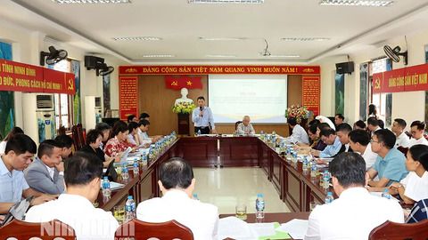 Góp ý dự thảo Nghị quyết, Đề án và Chính sách phát triển du lịch - công nghiệp văn hoá trở thành cụm ngành kinh tế mũi nhọn của tỉnh giai đoạn 2025-2030, tầm nhìn đến năm 2050