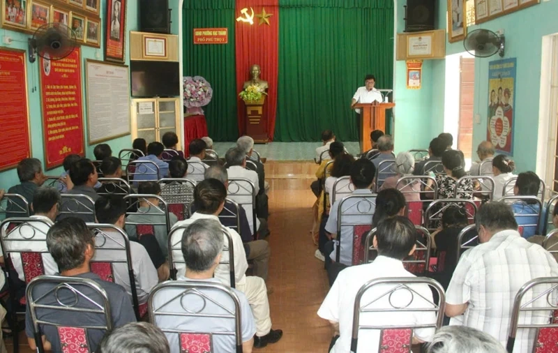 Nâng cao chất lượng sinh hoạt chi bộ: Vẫn còn nhiều khó khăn