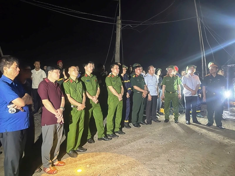Khẩn trương khắc phục hậu quả vụ tai nạn lao động nghiêm trọng xảy ra tại mỏ đá xã Cẩm Tú
