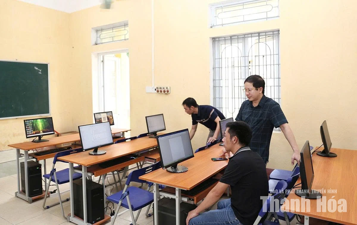 Đảng vững, trường mạnh, chất lượng giáo dục nâng cao