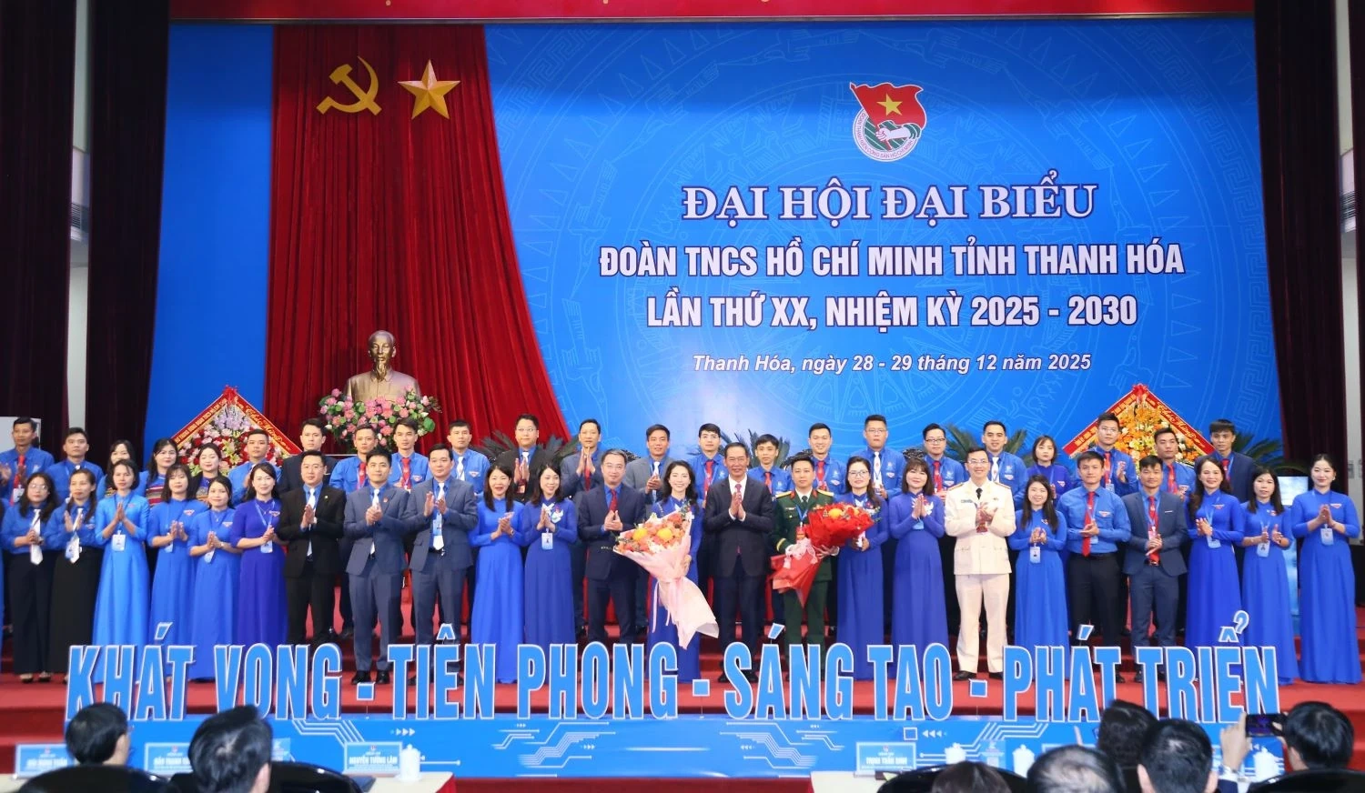 Xây dựng lớp thanh niên Thanh Hóa có lý tưởng cách mạng, bản lĩnh chính trị, đạo đức trong sáng, tri thức, khát vọng phát triển