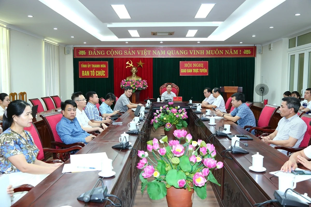 Bế giảng lớp bồi dưỡng nâng cao năng lực xử lý tình huống thực tiễn cho cán bộ cơ sở