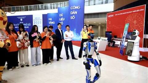 Tập trung tạo chuyển biến thực chất trong phát triển khoa học, công nghệ, đổi mới sáng tạo và chuyển đổi số trên địa bàn thành phố