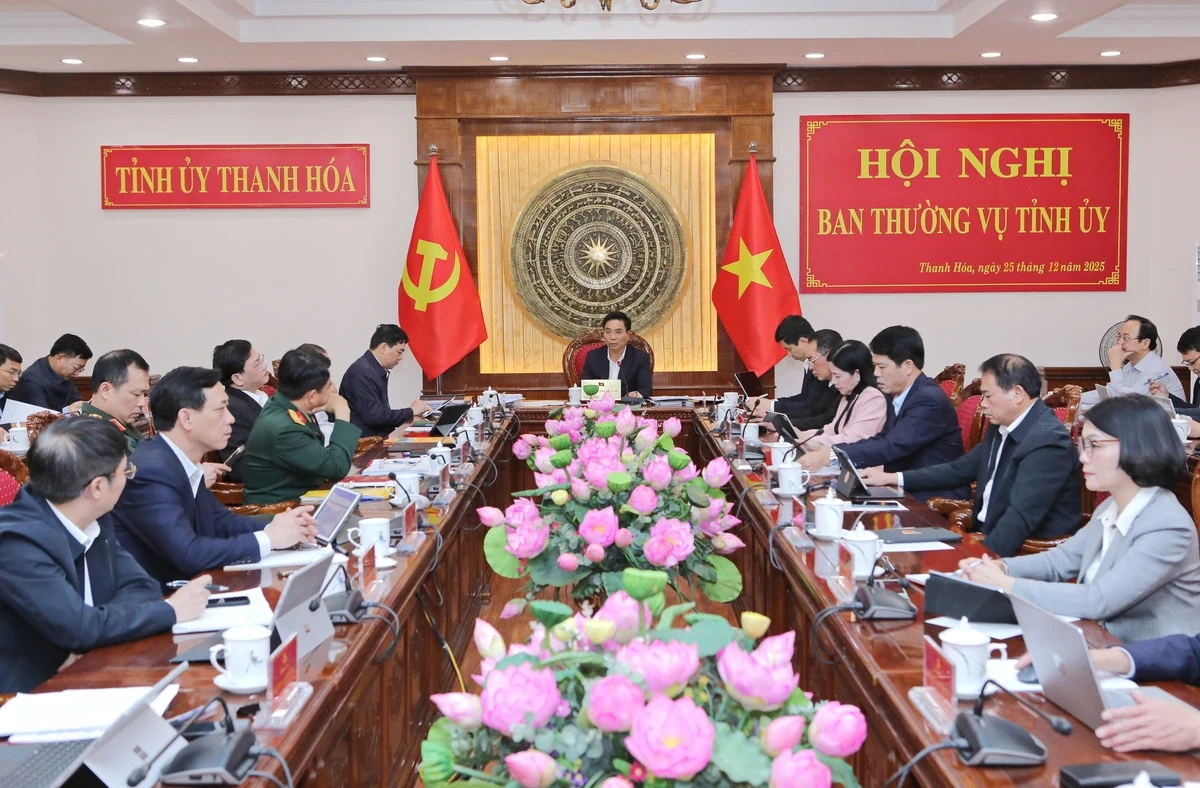 Ban Thường vụ Tỉnh ủy thảo luận các nội dung liên quan trực tiếp đến việc thực hiện nhiệm vụ năm 2026