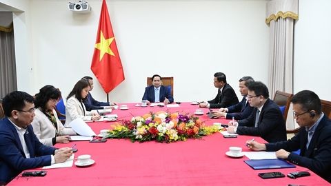 Thủ tướng Phạm Minh Chính điện đàm với Thủ tướng Qatar: Sẵn sàng hợp tác chặt chẽ nhằm góp phần ổn định năng lượng tại Việt Nam
