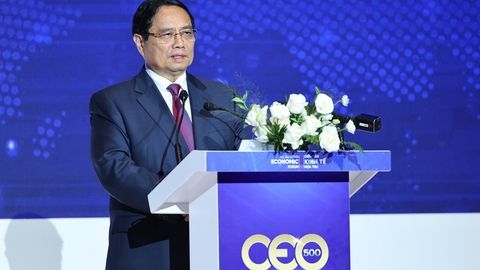 Thủ tướng: Vừa tự lực, tự cường, vừa đẩy mạnh hợp tác để TPHCM trở thành "siêu đô thị quốc tế trong kỷ nguyên số"