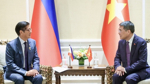 Thủ tướng Lê Minh Hưng hội kiến Tổng thống Philippines