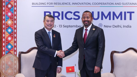 Thủ tướng Lê Minh Hưng gặp Thủ tướng Ethiopia: Việt Nam là đối tác ưu tiên