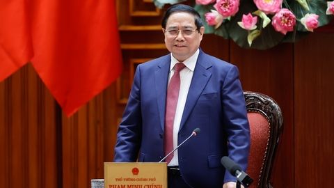 Thủ tướng Phạm Minh Chính: Xăng dầu và năng lượng cho sản xuất, tiêu dùng được bảo đảm