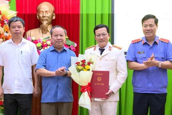 Ông Nguyễn Quốc Doanh giữ chức Phó Viện trưởng Viện Kiểm sát nhân dân tỉnh Gia Lai