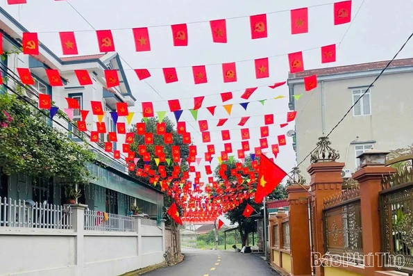 Ngày hội trên đất chiến khu