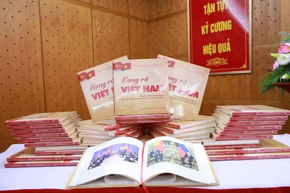 Rạng rỡ Việt Nam - dấu ấn thành tựu nhiệm kỳ Đại hội XIII của Đảng