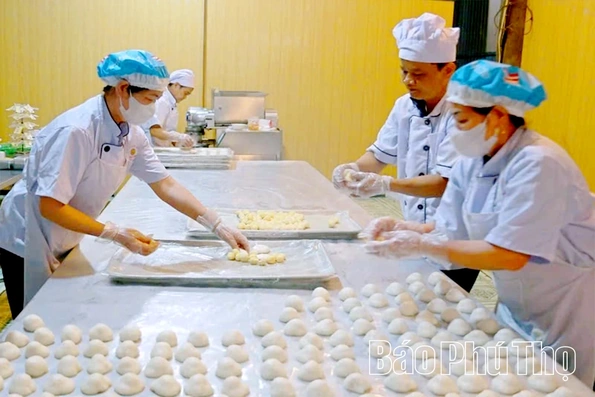 Bánh giầy Lang Liêu - thảo thơm từ đất mẹ