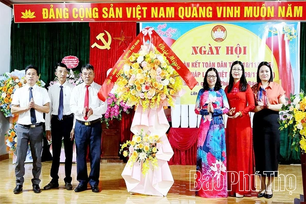 Ngày hội đại đoàn kết toàn dân tộc tại Khu dân cư Liên Phú, xã Chí Đám