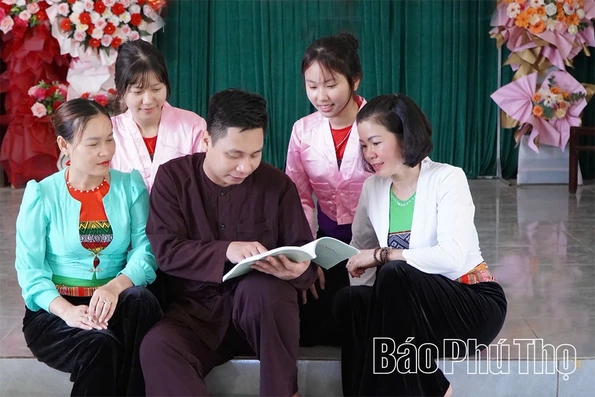 Đưa nghị quyết đến với người dân bằng ngôn ngữ cuộc sống