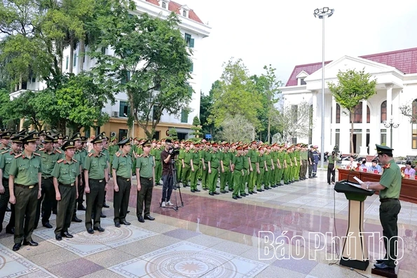 Ra quân thực hiện cao điểm tấn công, trấn áp tội phạm về ma túy