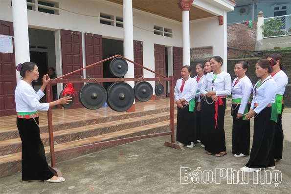 Người “giữ hồn” chiêng Mường