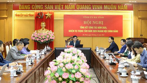 Kịp thời phát hiện, xử lý nghiêm các hành vi tham nhũng, lãng phí, tiêu cực