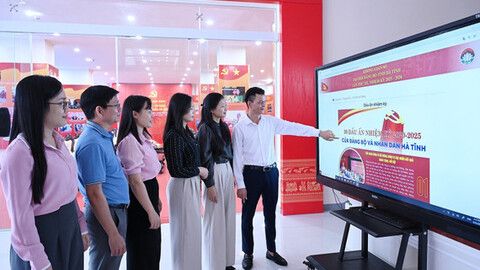 Nâng cao chất lượng công tác tham mưu, phục vụ của văn phòng cấp ủy trong kỷ nguyên chuyển đổi số