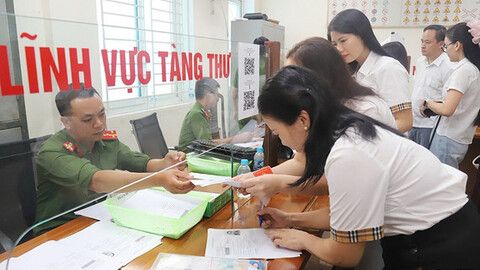 Hà Tĩnh cao điểm cấp đổi thẻ đảng viên trên nền tảng dữ liệu dân cư