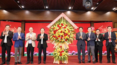 Trang trọng gặp mặt kỷ niệm 60 năm ngành Nội chính Đảng