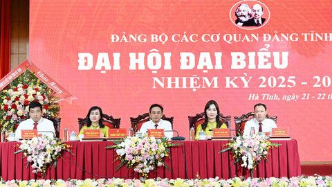 Đảng bộ Các cơ quan Đảng tỉnh Hà Tĩnh đại hội lần thứ nhất