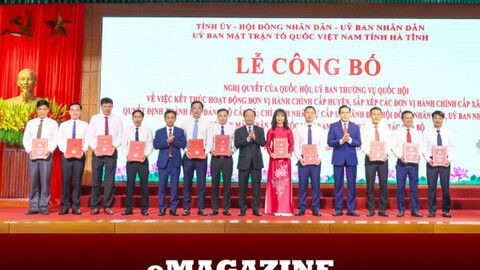 Quyết liệt sắp xếp tổ chức bộ máy, xây dựng đội ngũ cán bộ đáp ứng yêu cầu đổi mới và phát triển