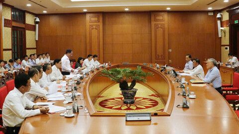 Bộ Chính trị duyệt nội dung Đại hội Đảng bộ tỉnh Hà Tĩnh lần thứ XX