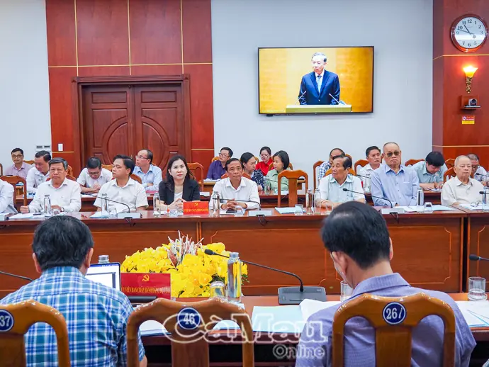 Hội nghị toàn quốc quán triệt, triển khai thực hiện 4 nghị quyết của Bộ Chính trị