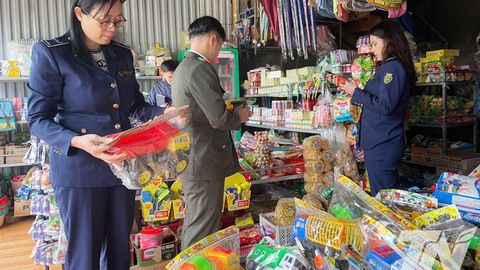 Xử lý 304 vụ buôn lậu, gian lận thương mại và hàng giả