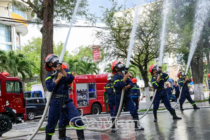 Thực tập phương án chữa cháy, đảm bảo an toàn cơ sở lưu trú du lịch