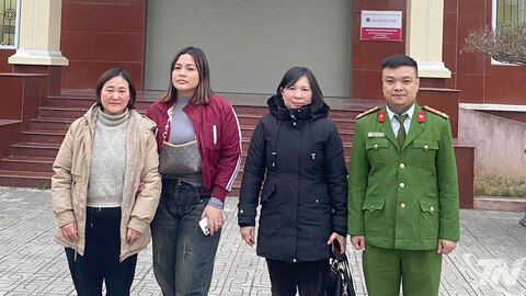 Hỗ trợ công dân nhận lại 700 triệu đồng do chuyển khoản nhầm