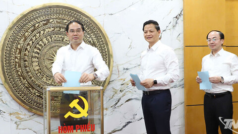 Đồng chí Nguyễn Thị Loan được bầu bổ sung vào Ban Thường vụ Tỉnh ủy Thái Nguyên
