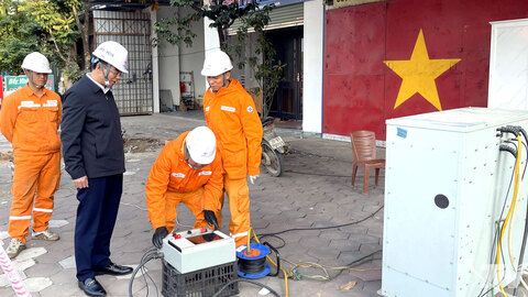 Ổn định thị trường hàng hóa thiết yếu dịp Tết