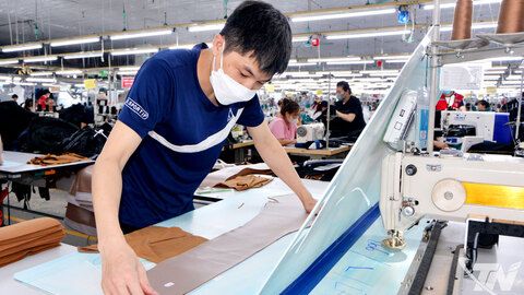 Tăng tốc sản xuất, thêm động lực lao động