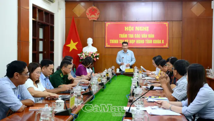 Thẩm tra văn bản trình tại Kỳ họp thứ  4 HĐND tỉnh khóa X