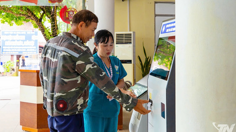 Thái Nguyên xếp thứ ba cả nước về tích hợp Sổ sức khỏe điện tử