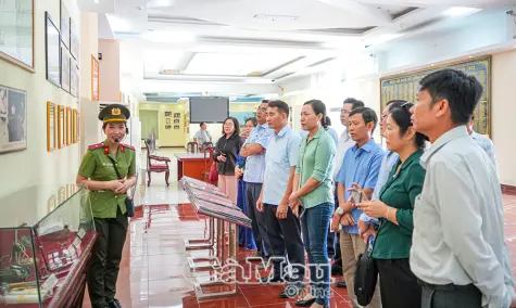 Khảo sát công tác bảo tồn, phát huy giá trị di tích lịch sử tại Đá Bạc và Vồ Dơi