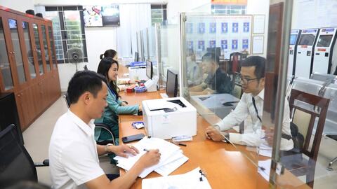 Những chuyển động mạnh mẽ từ cơ sở?