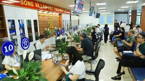 Phân cấp, ủy quyền tạo đột phá trong hoạt động chính quyền hai cấp ở Thủ đô