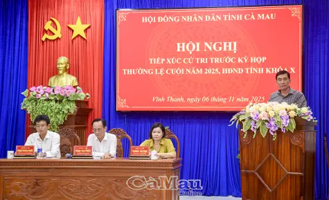 Chủ tịch HĐND tỉnh Phạm Văn Thiều tiếp xúc cử tri xã Vĩnh Thanh