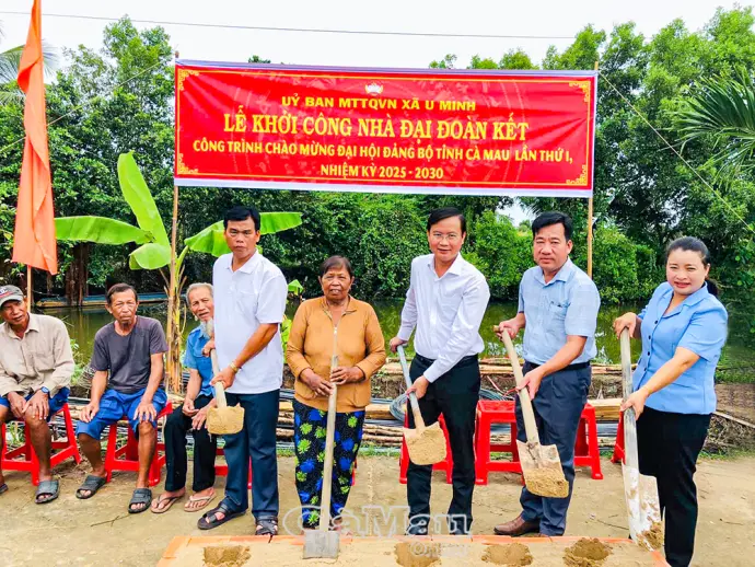 Khởi công Nhà Đại đoàn kết chào mừng Đại hội