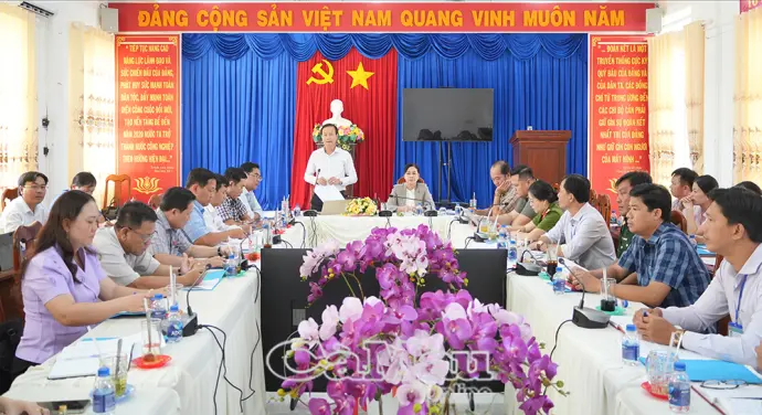 Xã U Minh tiếp tục hoàn thiện bộ máy, nâng chất phục vụ người dân