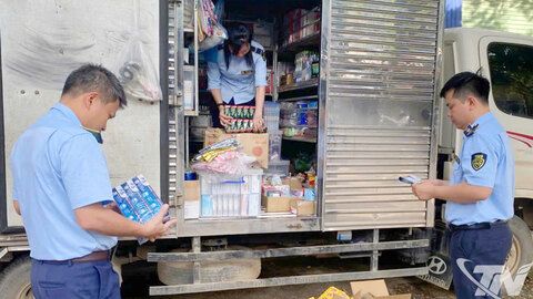 Kiểm soát thị trường, bảo vệ người tiêu dùng