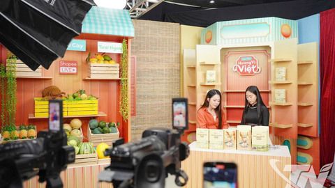 Công nghệ, dữ liệu - tư liệu sản xuất mới