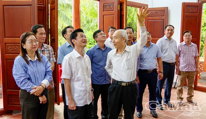 Tri ân tiền nhân tại Nhà Tưởng niệm Cái Nhúc – Tân Thành